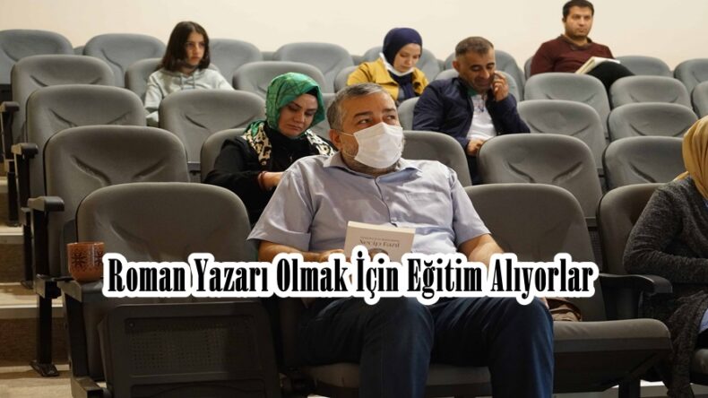 Roman Yazarı Olmak İçin Eğitim Alıyorlar.