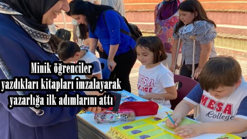 Minik öğrenciler yazdıkları kitapları imzalayarak yazarlığa ilk adımlarını attı.