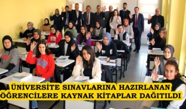 ÜNİVERSİTE SINAVLARINA HAZIRLANAN ÖĞRENCİLERE KAYNAK KİTAPLAR DAĞITILDI.