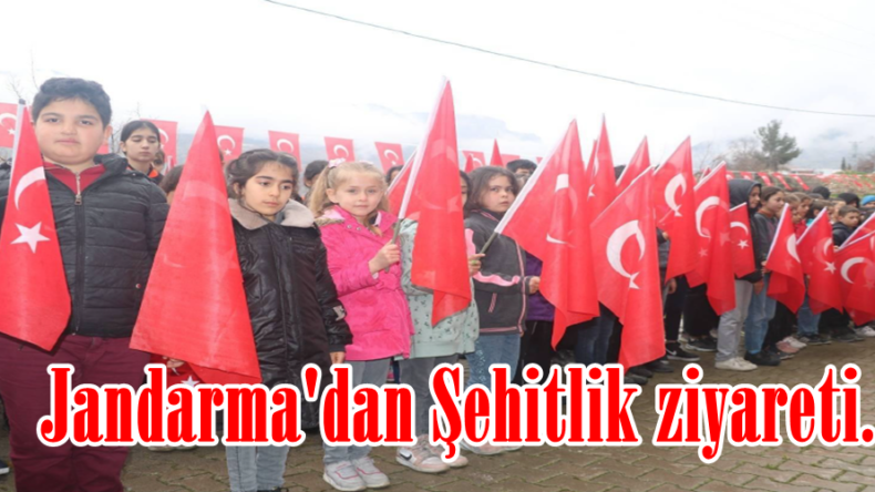 Jandarma’dan Şehitlik ziyareti.