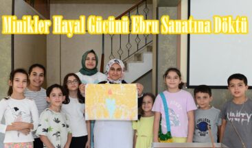 Minikler Hayal Gücünü Ebru Sanatına Döktü.