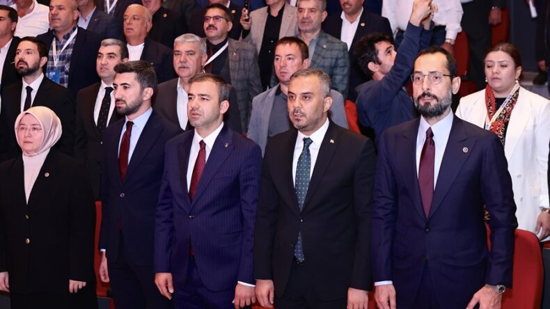 Başkan Toptaş; “Kısa sürede yatırımlarımızla vatandaşlarımızın memnuniyetini sağladık”