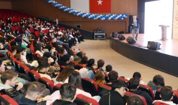 Büyükşehir’in YKS Kampı 4’üncü Gününde de Büyük Bir İlgiyle Devam Etti.