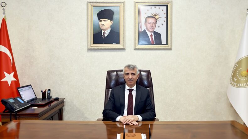 VALİ MÜKERREM ÜNLÜER’İN 10 OCAK ÇALIŞAN GAZETECİLER GÜNÜ MESAJI.