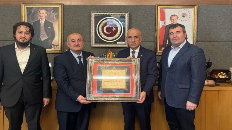 SUMAKDER Yönetim Kurulu üyeleri Ankara’da bir dizi ziyaretlerde bulundu.