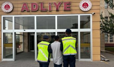 Hapis cezası ile aranan şahıslar yakalandı.