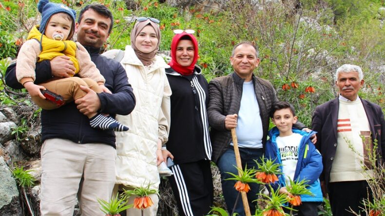 KAHRAMANMARAŞ İL MİLLİ EĞİTİM MÜDÜRÜ AFŞİN’DE TERS LALELERİ ZİYARET ETTİ.