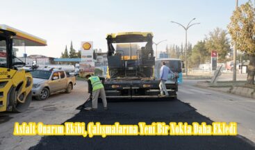Asfalt Onarım Ekibi, Çalışmalarına Yeni Bir Nokta Daha Ekledi.