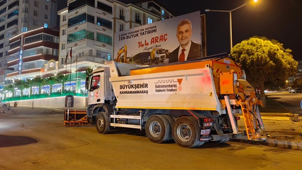 Büyükşehir, Kar Yağışı Öncesi Sahada Yerini Aldı.