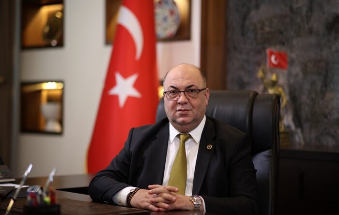 DULKADİROĞLU BELEDİYE BAŞKANI MEHMET AKPINAR’DAN MİRAÇ KANDİLİ MESAJI.