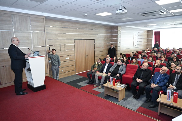 KSÜ’de Yapay Zekâ Destekli Veri Merkezi Tanıtıldı.