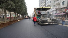 Azerbaycan Bulvarı’nda Altyapısı Tamamlanan Kısmın Üstyapısı Yenileniyor.