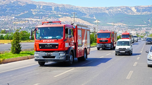 Büyükşehir İtfaiyesi Hep Sahada; 2025 Yılında Etkin Hizmet.
