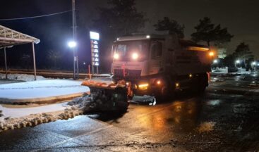 Şehir Merkezinden Kırsala Karla Kesintisiz Mücadele.