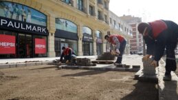 Trabzon Bulvarı’nda Altyapısı Tamamlanan Kısımlarda Üstyapıya Başlandı.