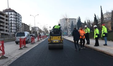 Yol Konforu İçin Asfalt Mesaisi Hız Kesmeden Sürüyor.