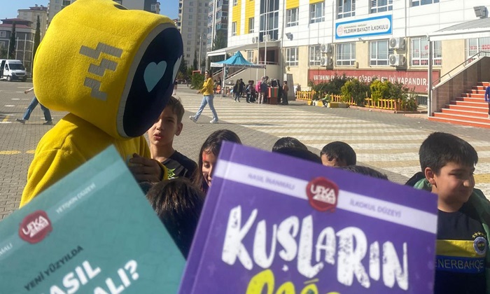 Kahramanmaraşlı Öğrencilere “Ekranı Bırak, Kitaba Bak” Çağrısı!