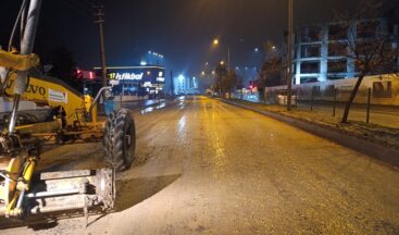 Büyükşehir’den Yollara Anında Müdahale.