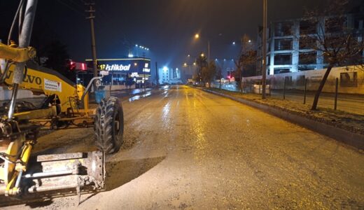 Büyükşehir’den Yollara Anında Müdahale.