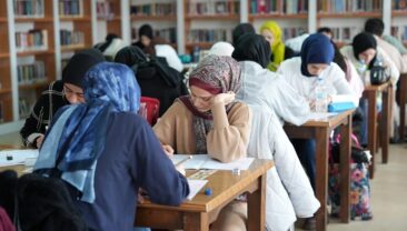 Büyükşehir’den Başarıya Giden Yolda Öğrencilere KPSS Provası.