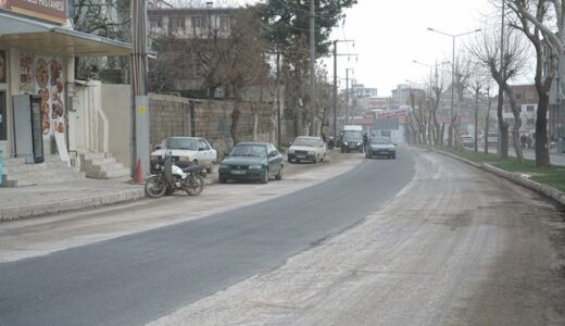 Büyükşehir’den Dulkadiroğlu’nda Asfalt Seferberliği.