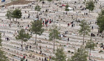 Asrın Felaketinin Üçüncü Yılında Deprem Şehitliğinde Vefa Nöbeti.