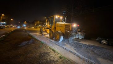 Yağışların Arterlerde Oluşturduğu Tahribatlar Hızla Gideriliyor.