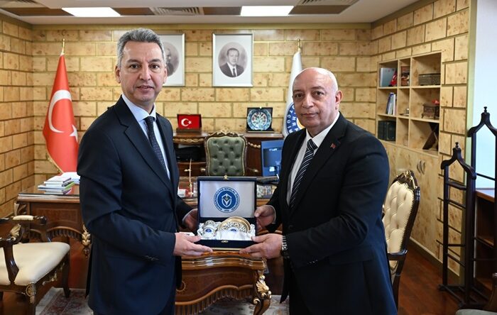 Kahramanmaraş İstiklal Üniversitesi Yönetiminden Rektör Okumuş’a Ziyaret.