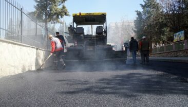 Büyükşehir, Dulkadiroğlu’nda Yol Yenilemelerini Sürdürüyor.