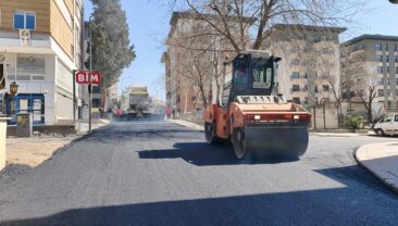 Büyükşehir, Yol Yenilemelerini Hummalı Bir Şekilde Sürdürüyor.