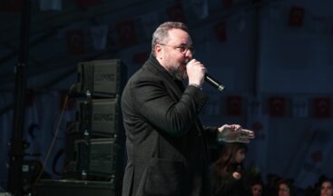 Mustafa Cihat, Ramazan Sokağı’nda Yüreklere Dokundu.