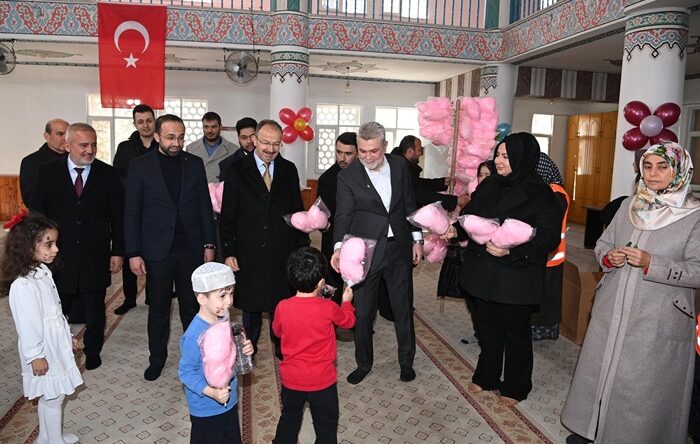 Başkan Görgel, Miniklerin Tekne Orucu Heyecanına Ortak Oldu.