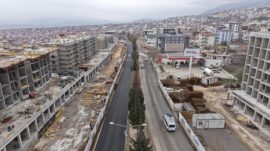 Büyükşehir, Doğukent’in Yolunu Yeniledi.