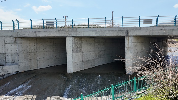 Büyükşehir, 10 Milyonluk Yatırımla Şekeroba’nın Yeni Köprüsünü Hizmete Sundu.