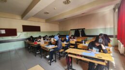 EŞİK PROJESİ’NDE OKUDUĞUNU ANLAMA YARIŞMASININ OKUL FİNALLERİ TAMAMLANDI.