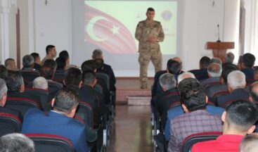 Jandarma, Eğitim ve Bilgilendirmelerine devam ediyor.