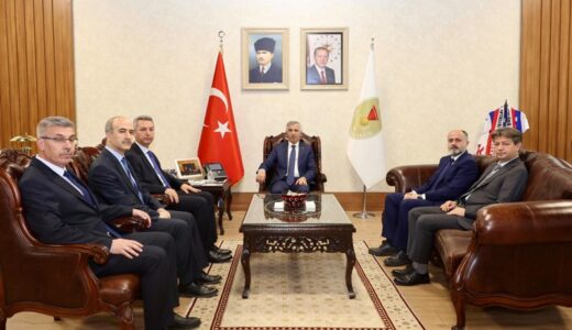 Rektör Okumuş’tan Vali Ünlüer’e Ziyaret.