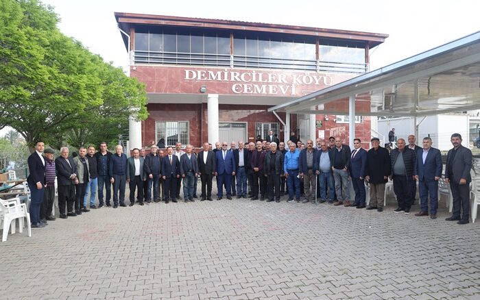 BAŞKAN AKPINAR 87. MAHALLE TOPLANTISI’NI DEMİRCİLER MAHALLESİ’NDE GERÇEKLEŞTİRDİ.
