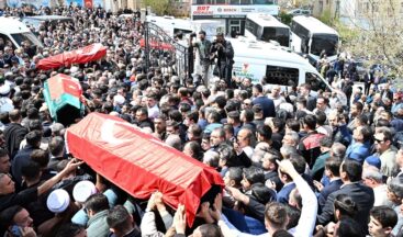 Kahramanmaraş’ta Hayatını Kaybeden Öğrenciler Son Yolculuğuna Uğurlandı.