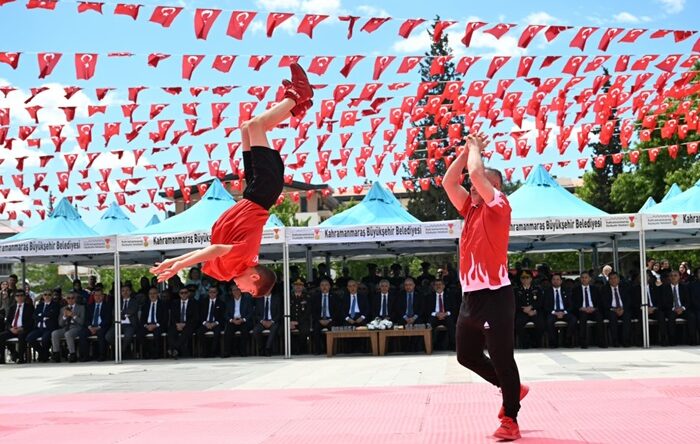 KSÜ Rektörü Okumuş, 19 Mayıs Programına Katıldı.