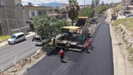 Büyükşehir, Doğukent Yolunda Asfalt Mesaisini Sürdürüyor.