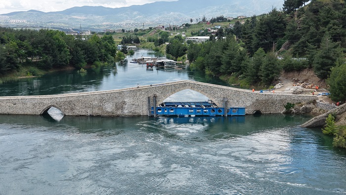 Asırlık Miras Yeniden Ayağa Kalkıyor; Ceyhan Köprüsü’nde Restorasyonda Sona Gelindi.