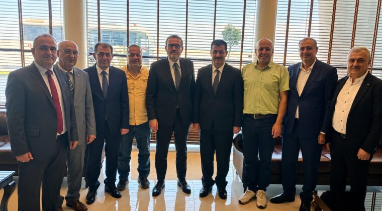 Akdeniz Kahramanmaraş Dernekler Federasyonundan Mahir Ünal’a karşılama!