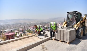BALLICA MAHALLESİ’NDE KİLİT PARKE KALDIRIM VE MERDİVEN ÇALIŞMALARI TAMAMLANDI.