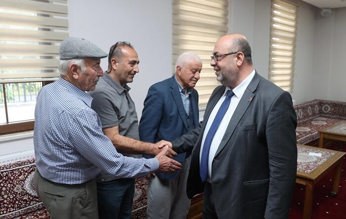 BAŞKAN AKPINAR 91. MAHALLE TOPLANTISINI KARACASU FERHUŞ MAHALLESİ’NDE GERÇEKLEŞTİRDİ