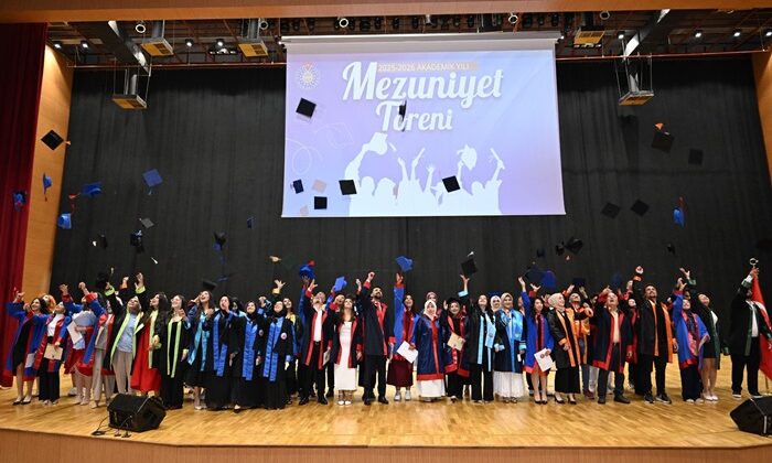 KSÜ 2025-2026 Akademik Yılı Mezunlarını Törenle Uğurladı.