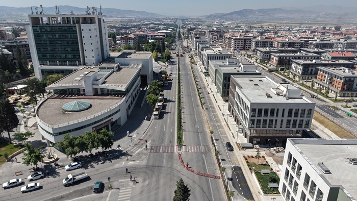 Sürücülerin Dikkatine! Azerbaycan Bulvarı’nda Altyapı Çalışması Başladı.
