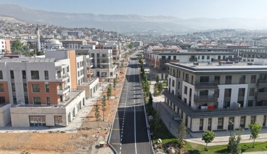 Büyükşehir’den Azerbaycan Mahallesi’nde Asfalt Çalışması.