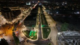 Büyükşehir Asfalt Mesaisini Gece Gündüz Sürdürüyor.