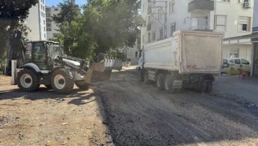 Büyükşehir, Pazarcık’ta Asfalt Seferberliğine Start Verdi.